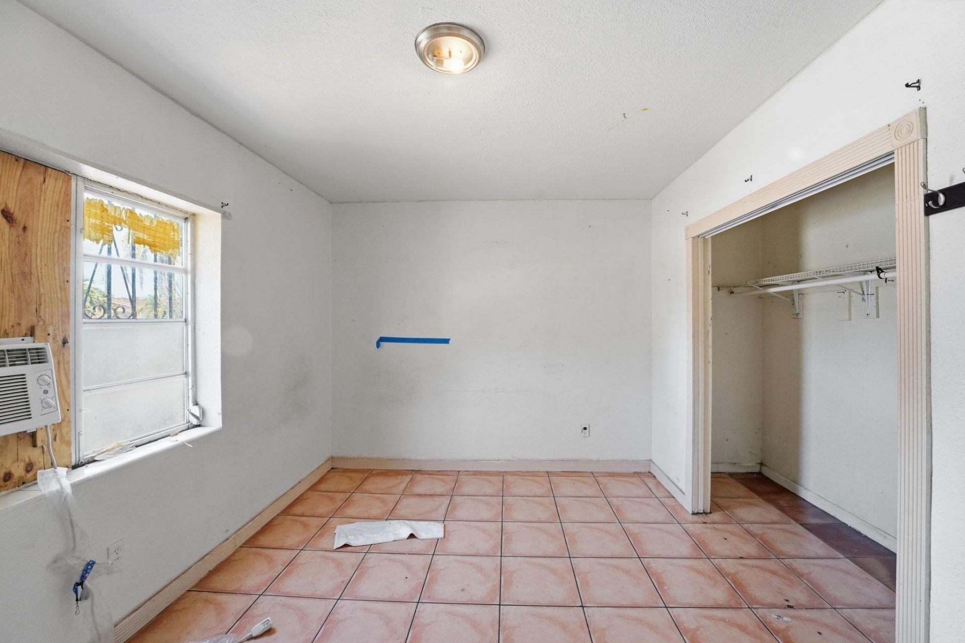 4925 E 9th Court, Hialeah, FL 33013 Photo