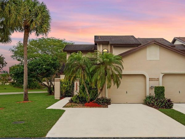 10045 SW 137 CT, Unit 10045, Miami, FL 33186