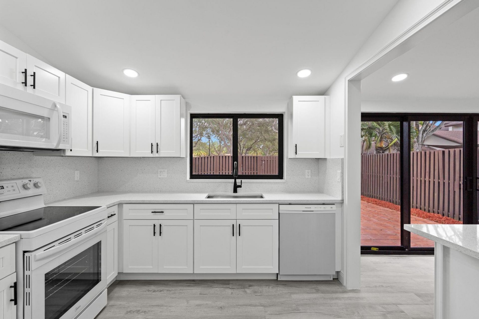 10045 SW 137 Court, Unit 10045, Miami, FL 33186 Photo