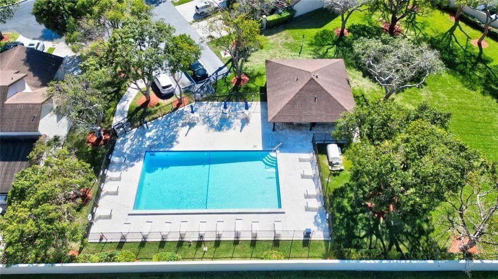 10045 SW 137 Court, Unit 10045, Miami, FL 33186 Photo