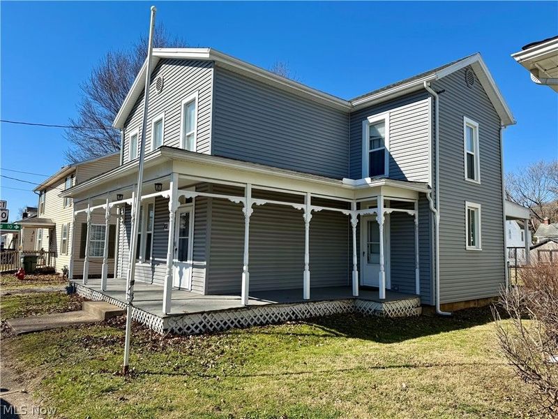 702 2nd Street, New Matamoras, OH 45767 Photo 3