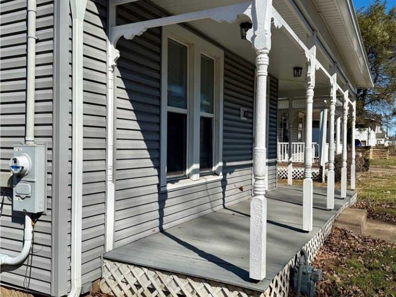 702 2nd Street, New Matamoras, OH 45767 Photo 4