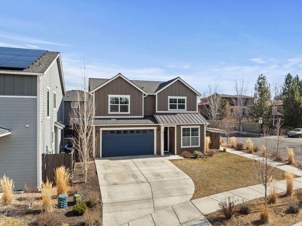 63204 NW Red Butte Court, Bend, OR 97703