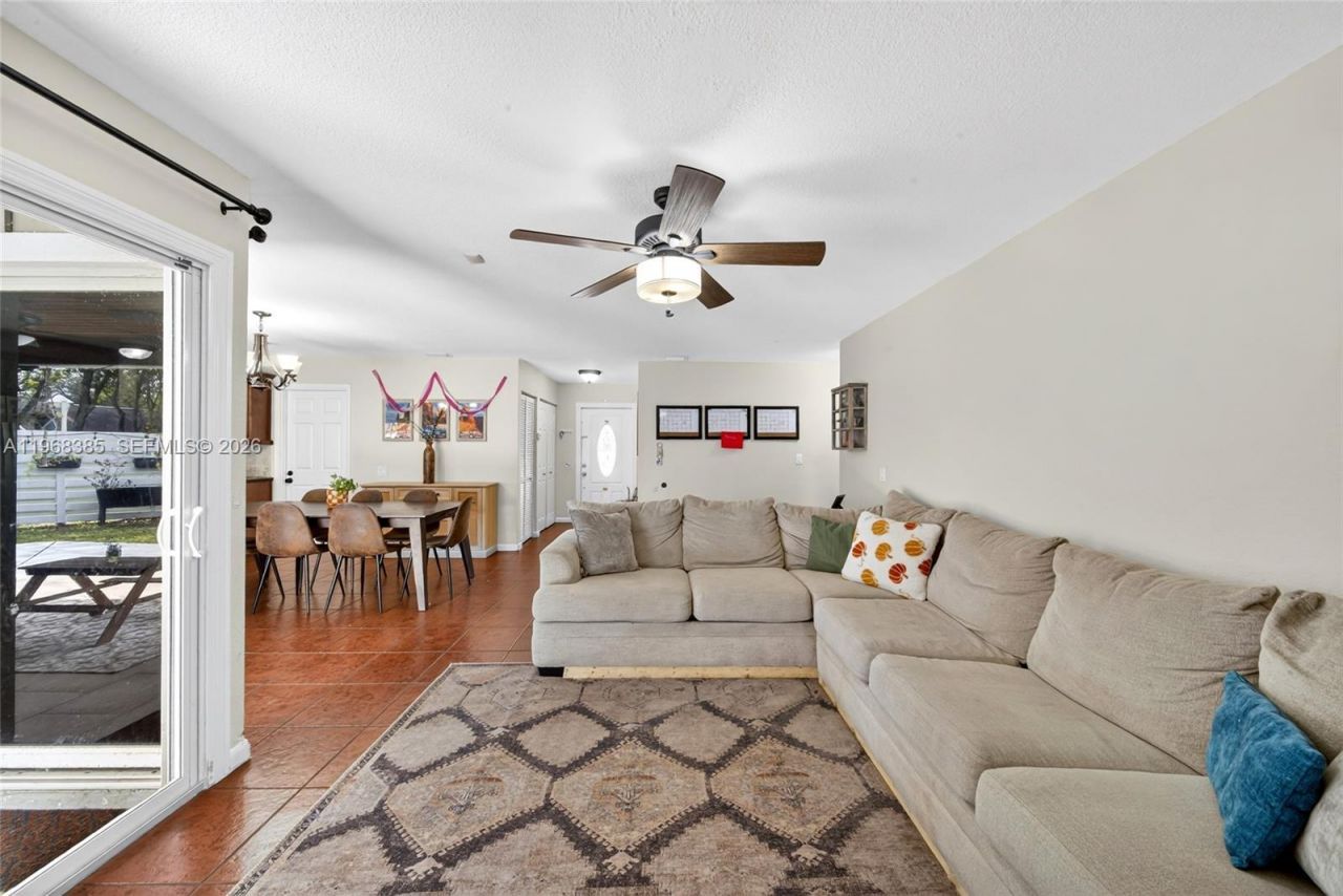 14607 SW 142nd Pl, Miami, FL 33186 Photo