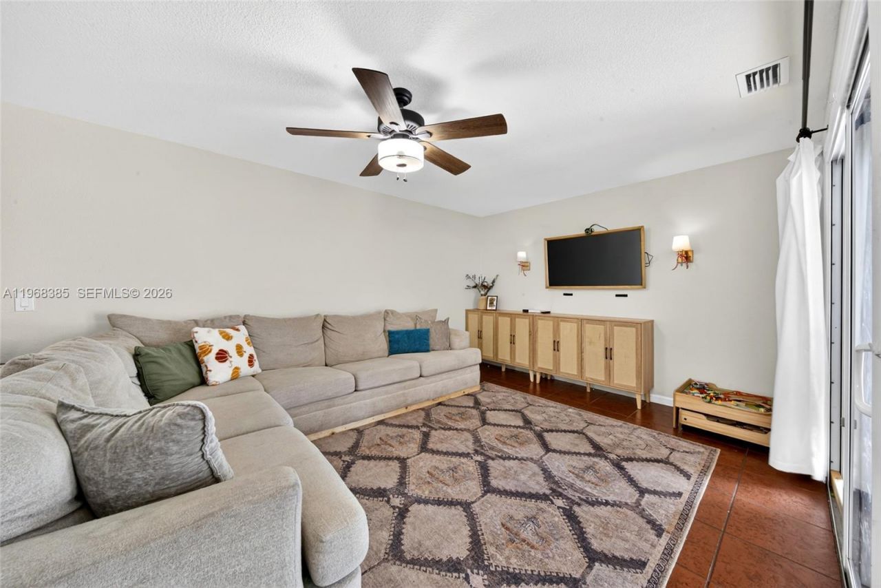 14607 SW 142nd Pl, Miami, FL 33186 Photo