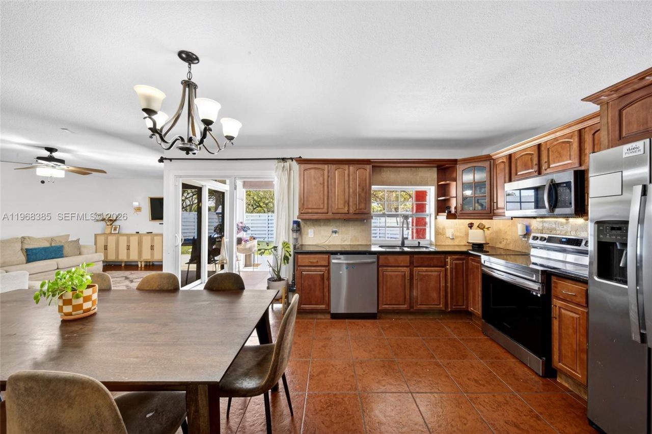 14607 SW 142nd Pl, Miami, FL 33186 Photo