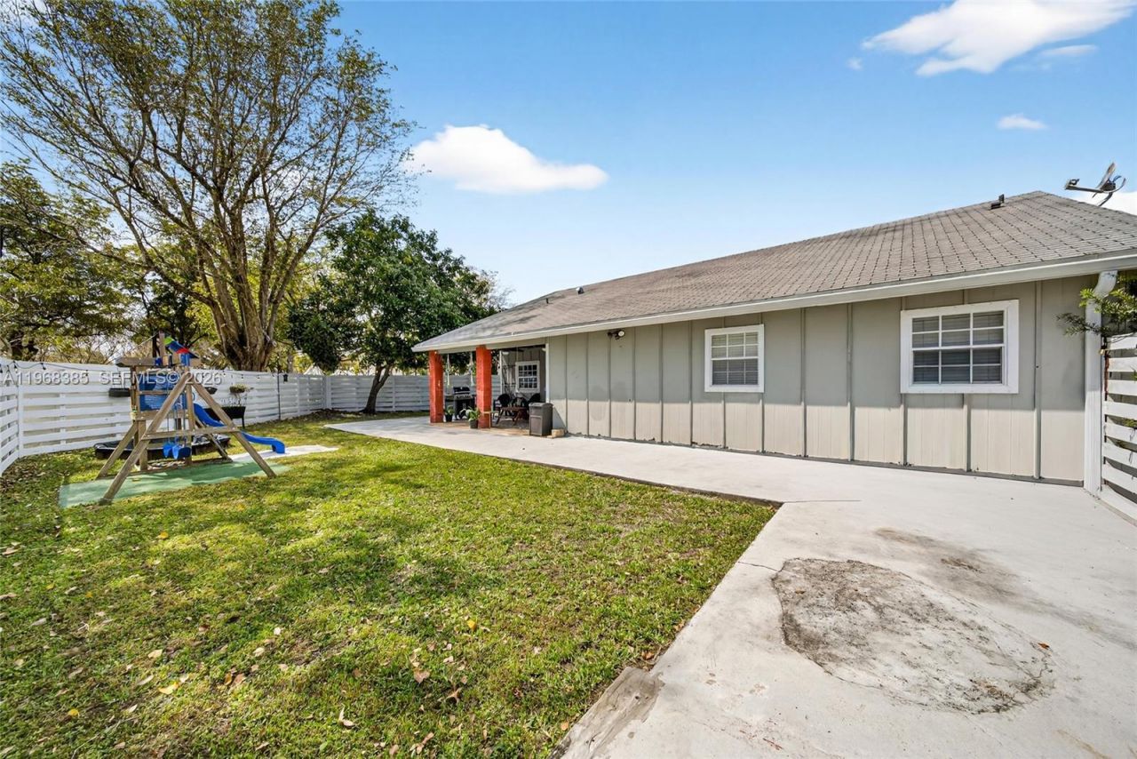 14607 SW 142nd Pl, Miami, FL 33186 Photo