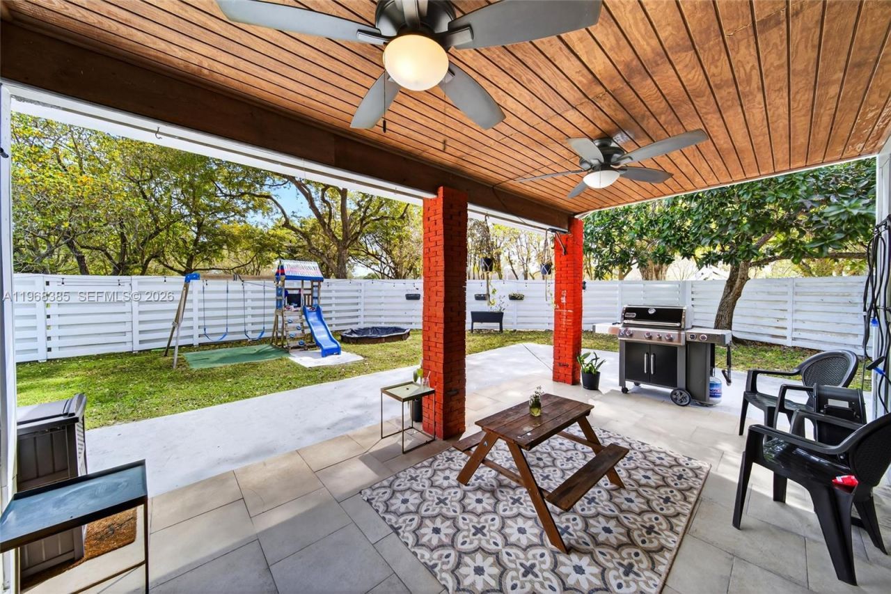 14607 SW 142nd Pl, Miami, FL 33186 Photo