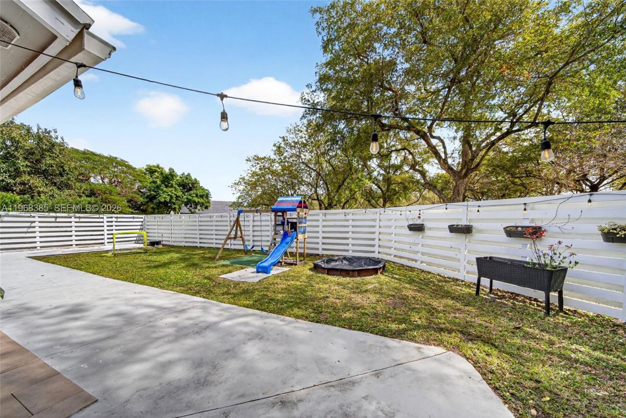 14607 SW 142nd Pl, Miami, FL 33186 Photo