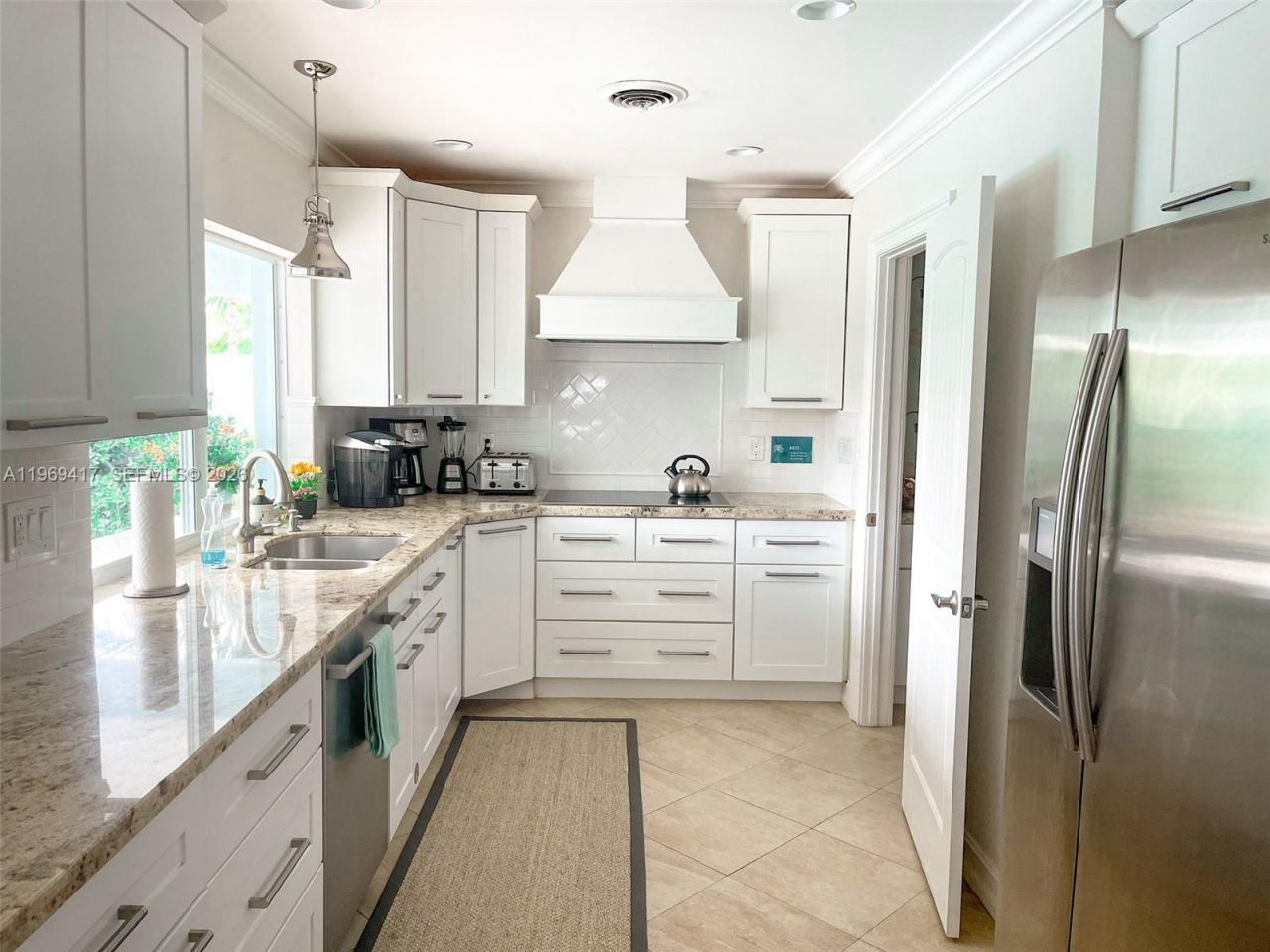 2932 NE 36th St, Lighthouse Point, FL 33064 Photo
