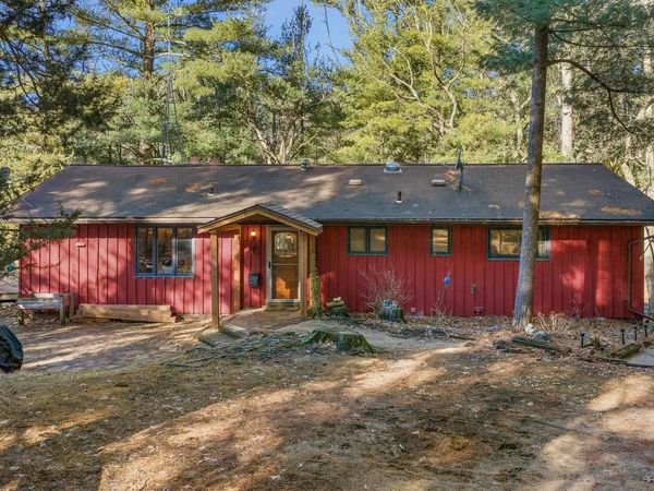 N8432 Valley Drive, Wisconsin Dells, WI 53965