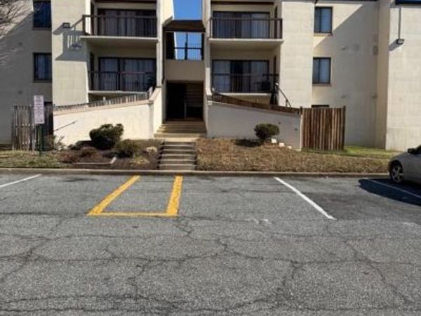 10122 CAMPUS WAY S, Unit 202-1A, UPPER MARLBORO, MD 20774