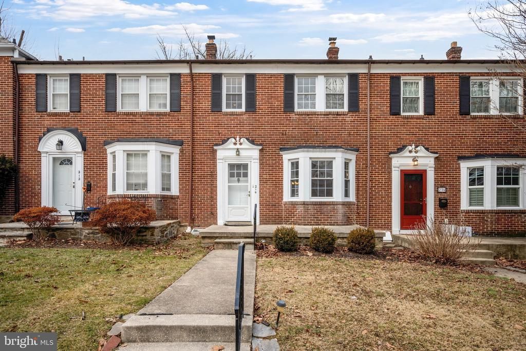 214 Murdock Road, Baltimore, MD 21212 Main Photo
