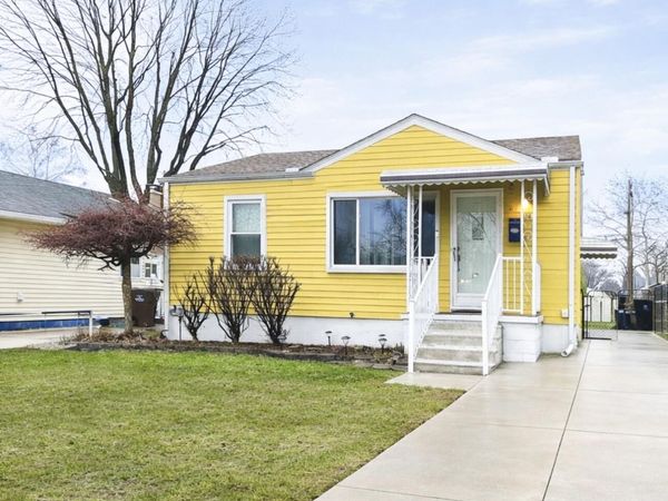 4523 Niagara Street, Wayne, MI 48184