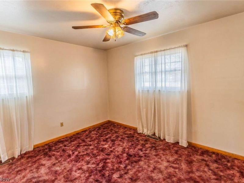 1587 Lois Street, Belpre, OH 45714 Photo 19