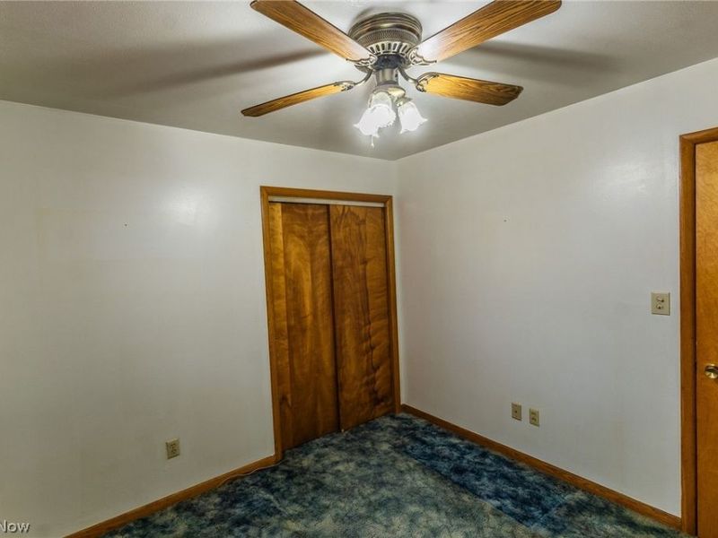 1587 Lois Street, Belpre, OH 45714 Photo 25