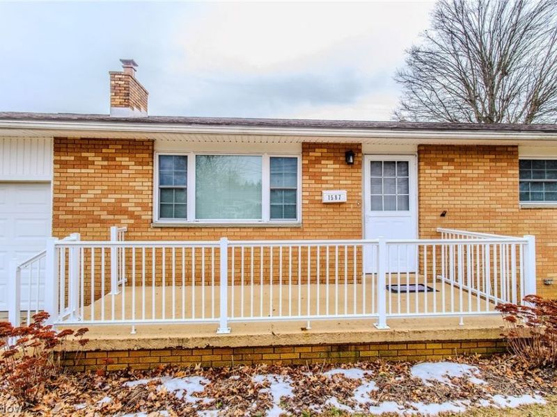 1587 Lois Street, Belpre, OH 45714 Photo 7