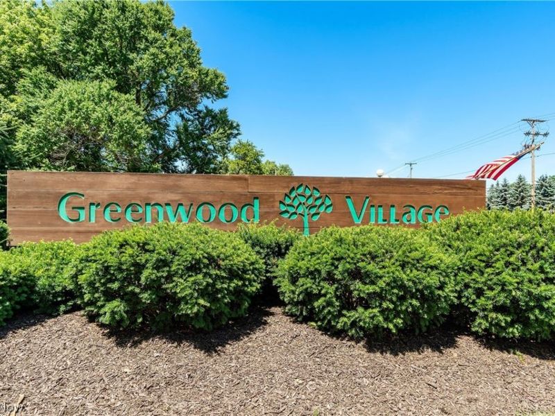 798 Pipes Court, Unit 1605, Northfield, OH 44067 Photo 34