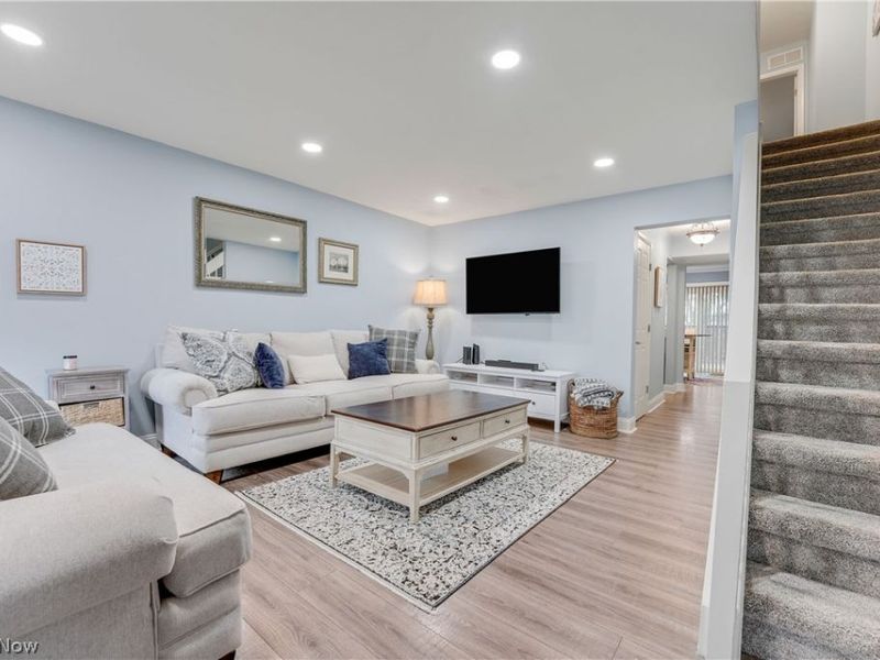 798 Pipes Court, Unit 1605, Northfield, OH 44067 Photo 5