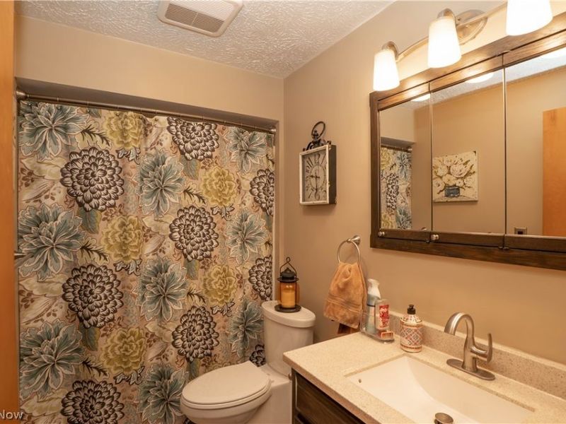 4795 Erie Avenue NW, Canal Fulton, OH 44614 Photo 24