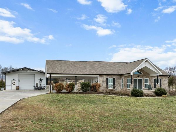 1015 Martin Mill Pike, Rockford, TN 37853