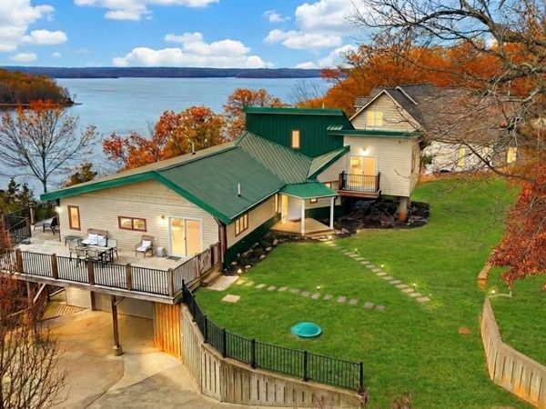 346 Deer Run Rd, Eddyville, KY 42038