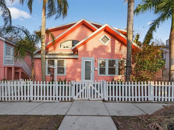 1017 8TH STREET N, ST PETERSBURG, FL 33701