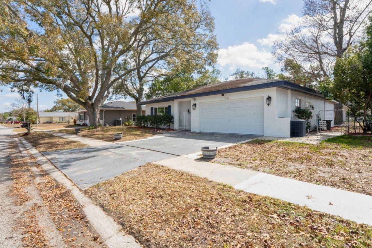 8702 Seeley Lane, Hudson, FL 34667 Photo