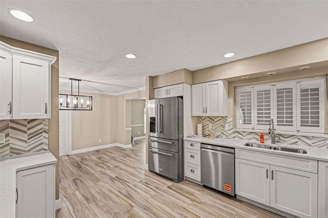 1183 35th Avenue Ne, Saint Petersburg, FL 33704 Photo