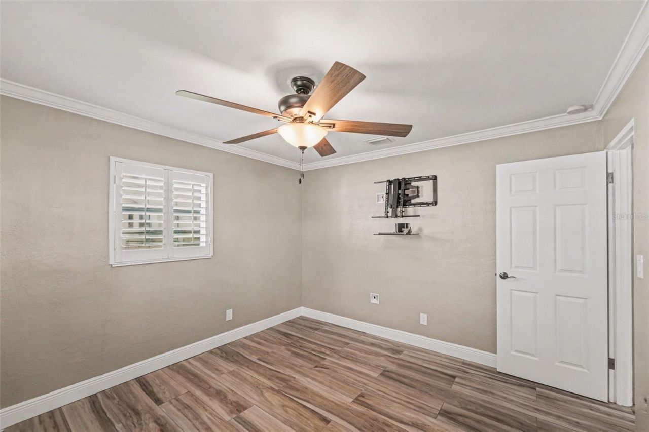 1183 35th Avenue Ne, Saint Petersburg, FL 33704 Photo