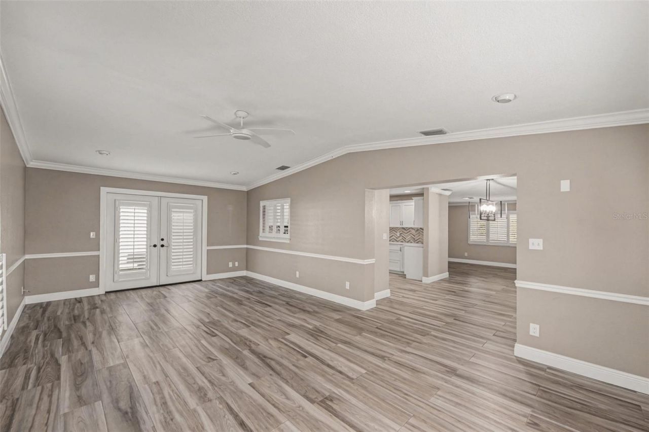 1183 35th Avenue Ne, Saint Petersburg, FL 33704 Photo