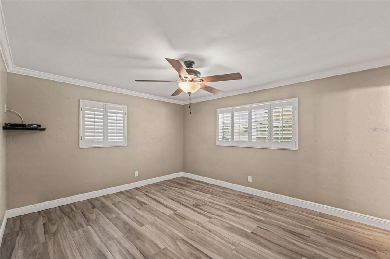 1183 35th Avenue Ne, Saint Petersburg, FL 33704 Photo