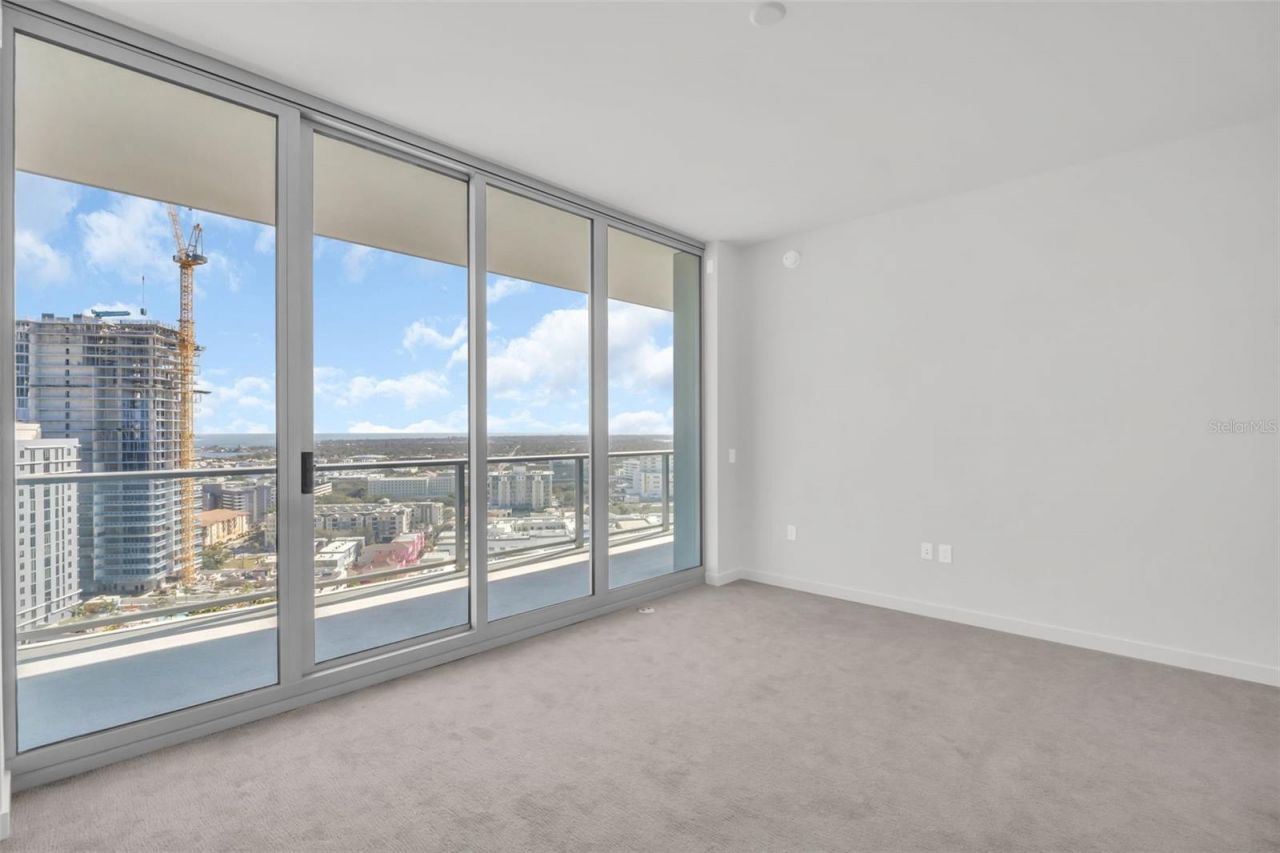 400 Central Avenue, Unit 2205, Saint Petersburg, FL 33701 Photo