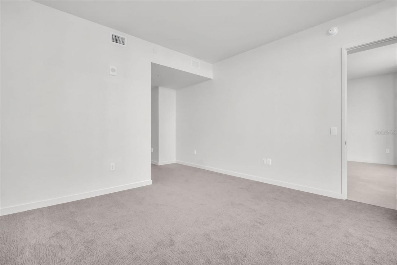 400 Central Avenue, Unit 2205, Saint Petersburg, FL 33701 Photo