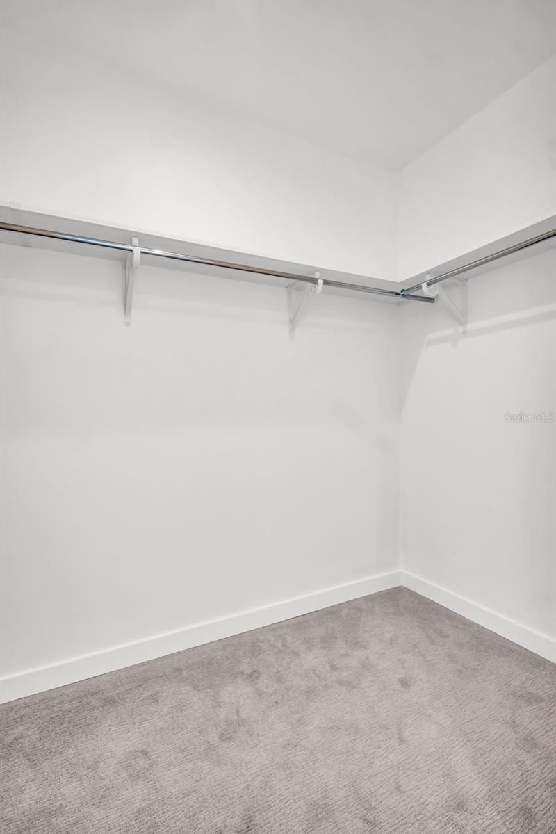 400 Central Avenue, Unit 2205, Saint Petersburg, FL 33701 Photo