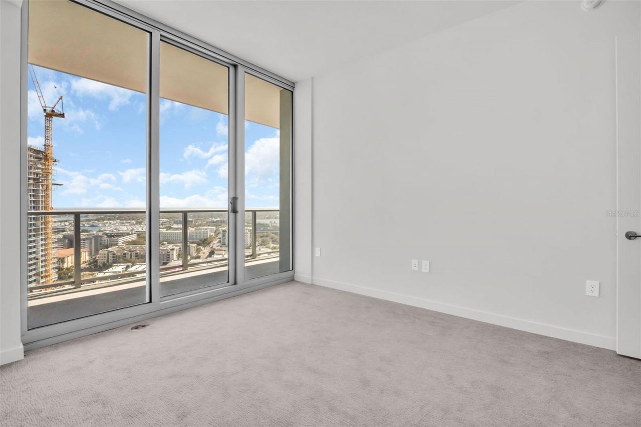 400 Central Avenue, Unit 2205, Saint Petersburg, FL 33701 Photo