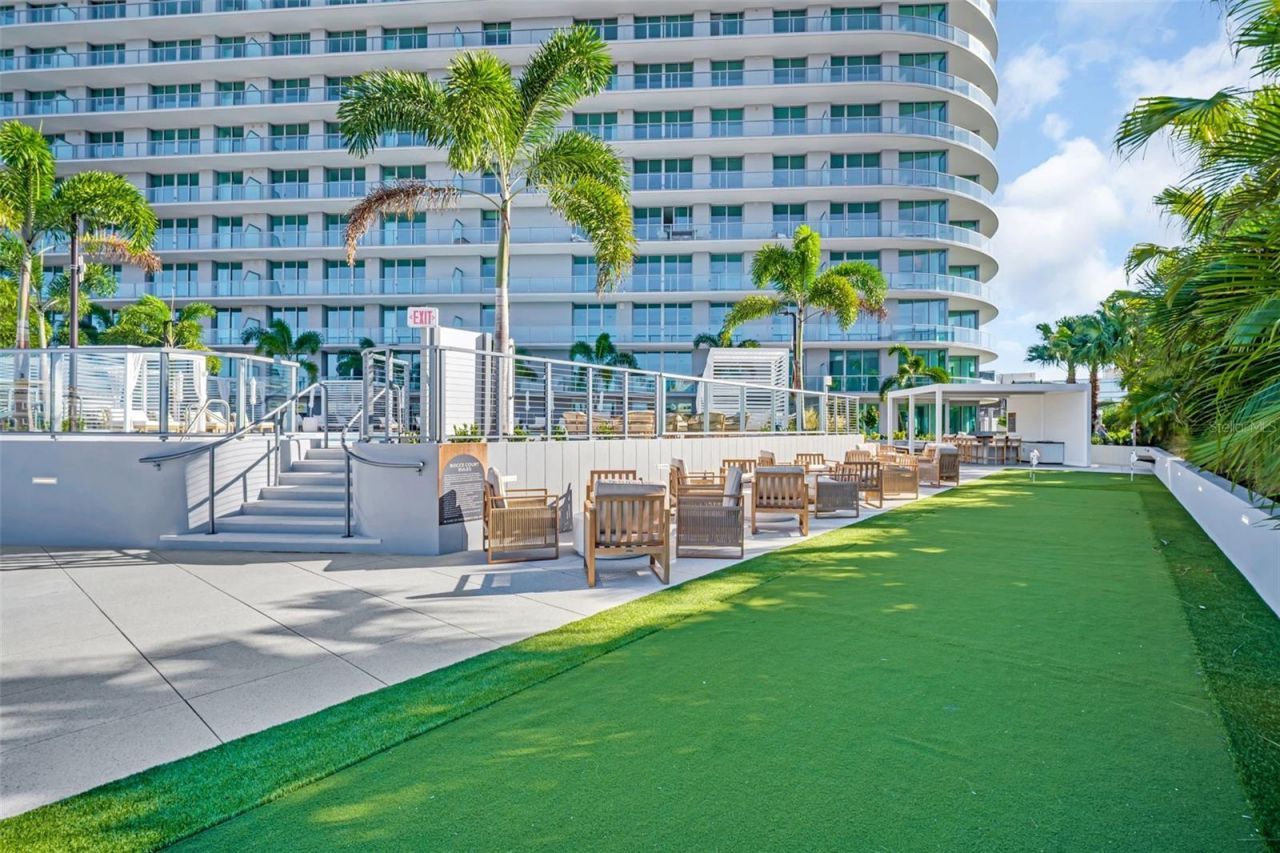 400 Central Avenue, Unit 2205, Saint Petersburg, FL 33701 Photo