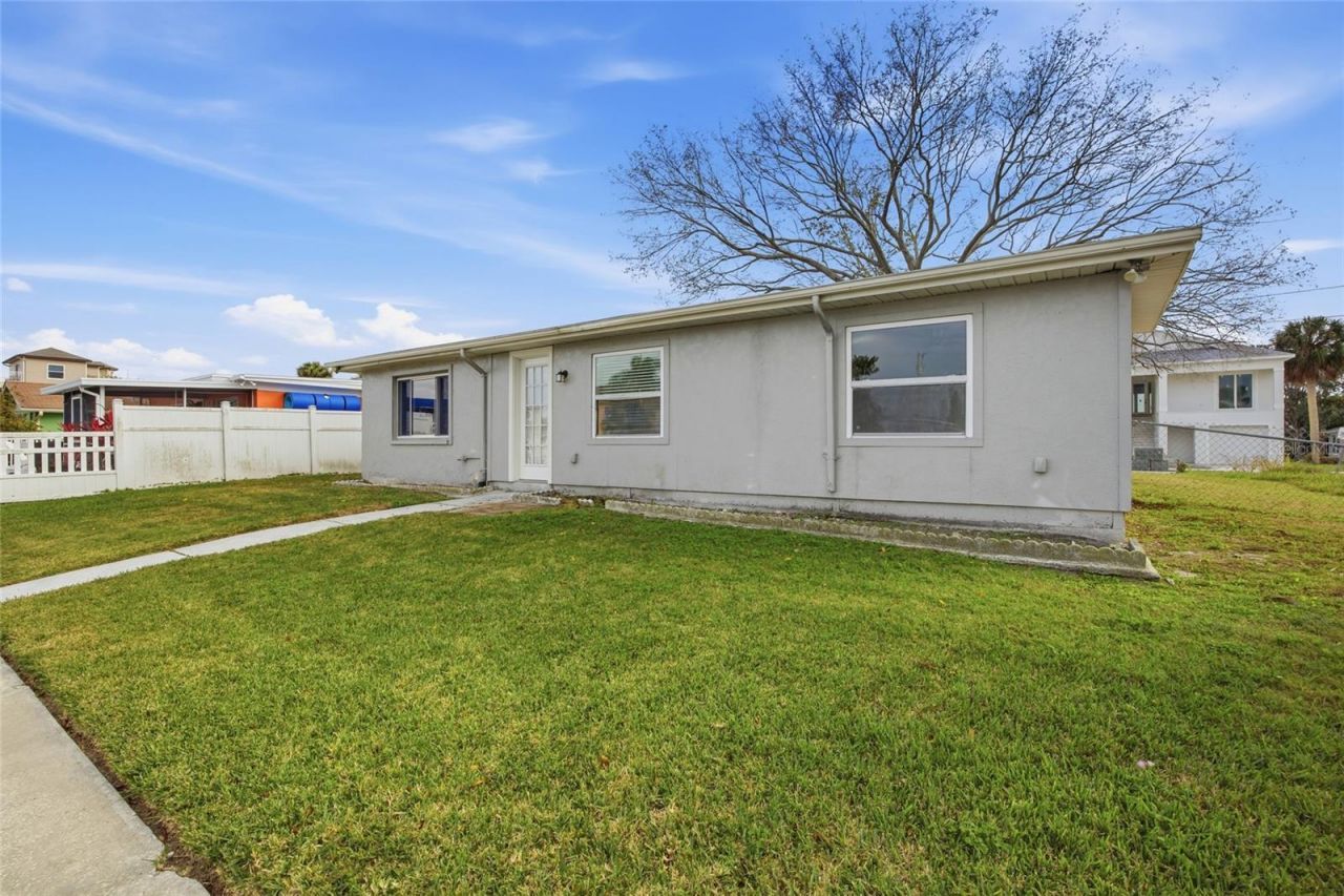 7417 Mako Drive, Hudson, FL 34667 Photo