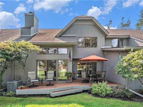 700 Fairways Drive, Unit 14, Harbor Springs, MI 49740