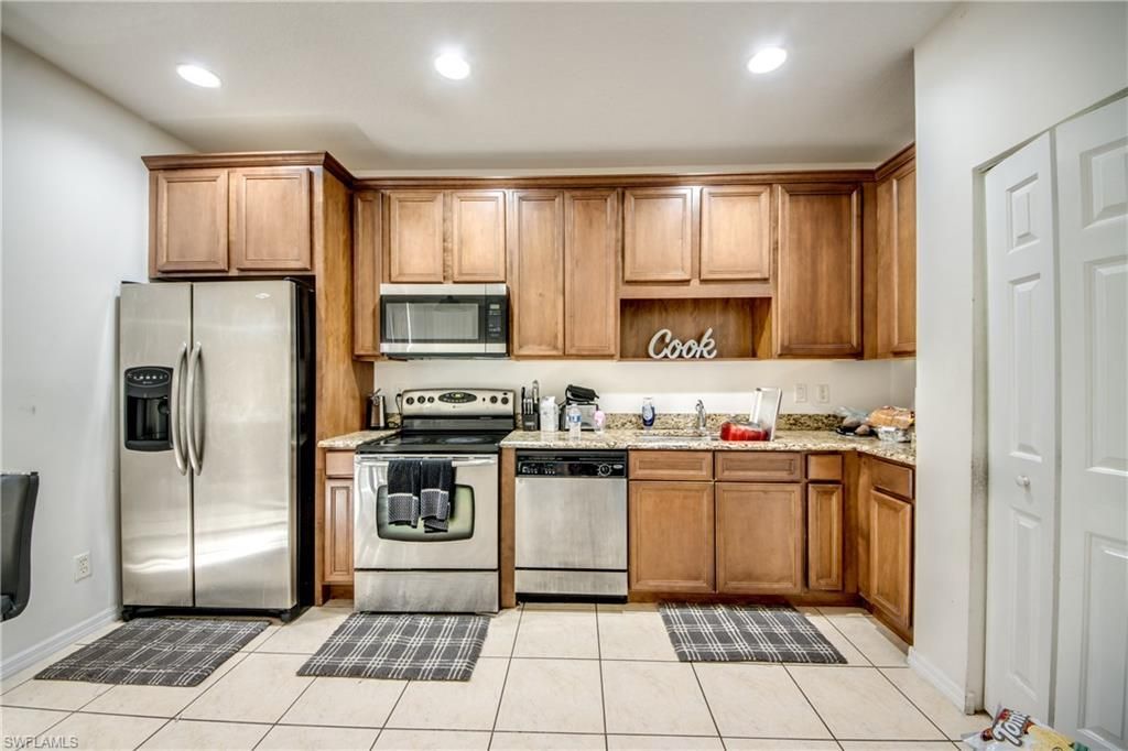 9957 Chiana Cir, Fort Myers, FL 33905 Photo