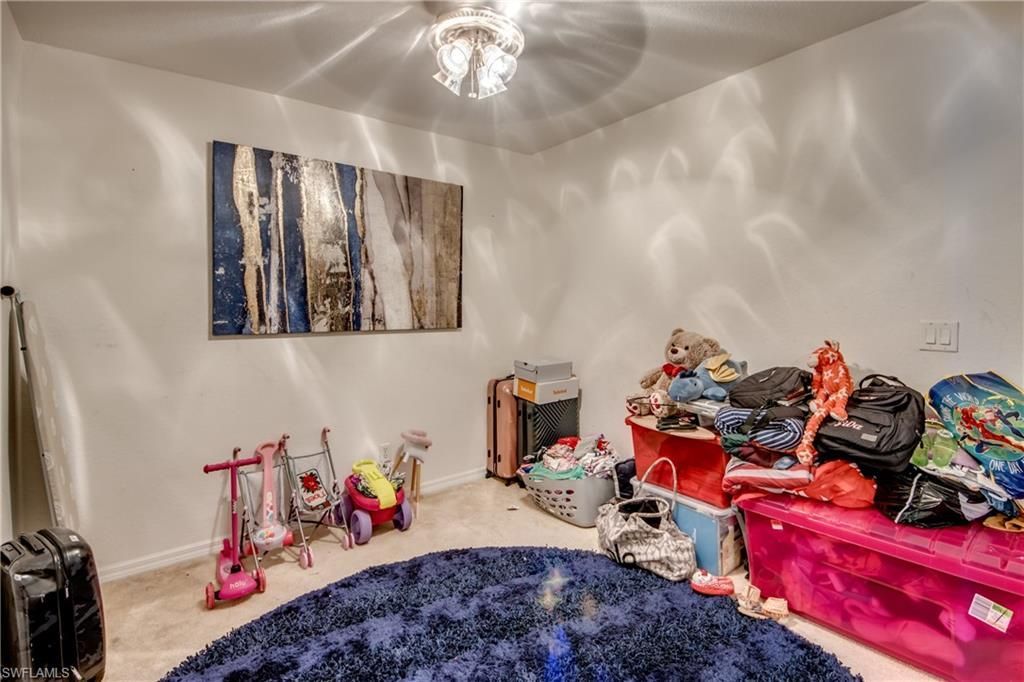 9957 Chiana Cir, Fort Myers, FL 33905 Photo