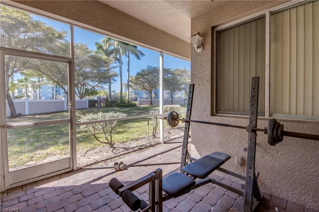 9957 Chiana Cir, Fort Myers, FL 33905 Photo