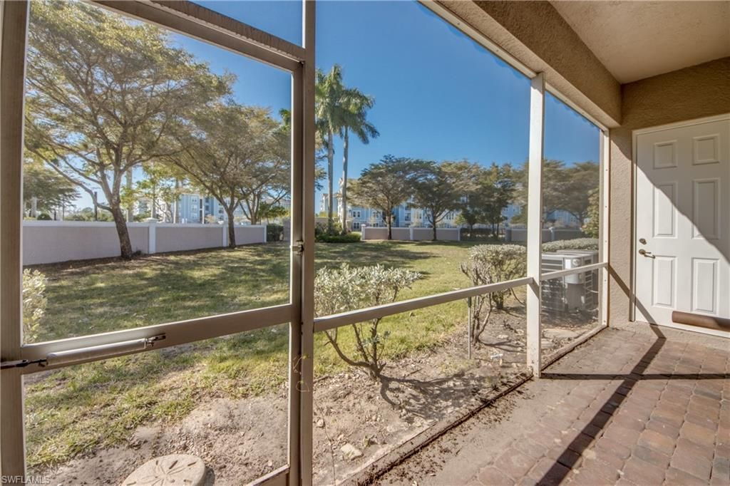 9957 Chiana Cir, Fort Myers, FL 33905 Photo