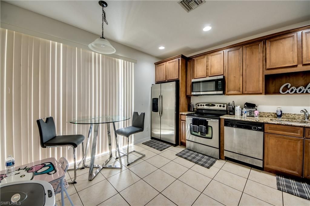 9957 Chiana Cir, Fort Myers, FL 33905 Photo