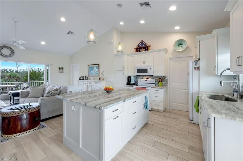 555 Piedmont Rd, Sanibel, FL 33957 Photo