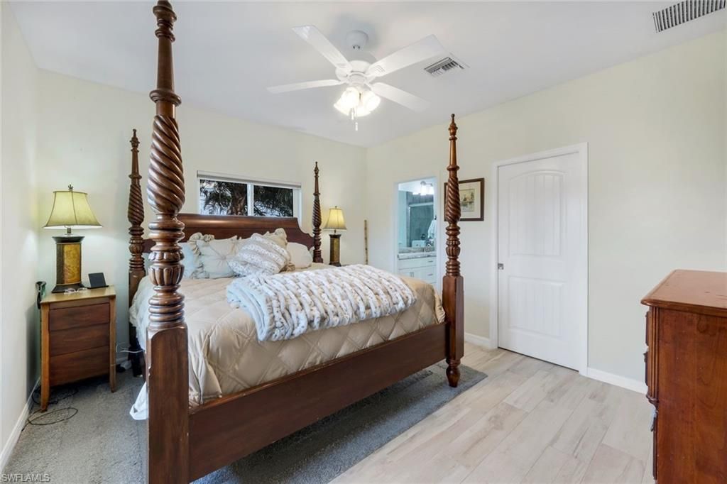 555 Piedmont Rd, Sanibel, FL 33957 Photo