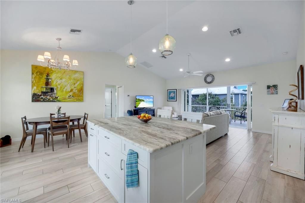 555 Piedmont Rd, Sanibel, FL 33957 Photo