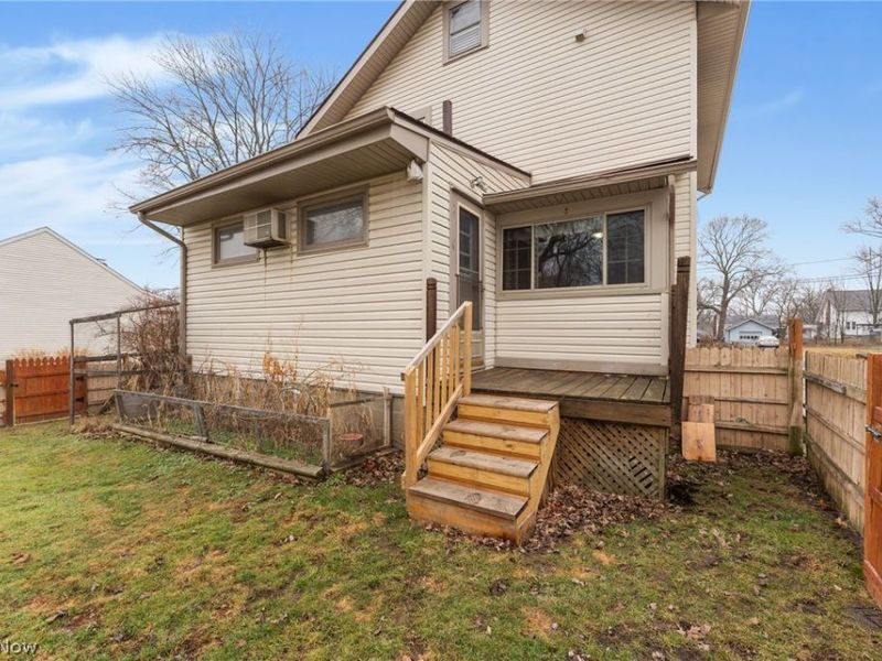 864 W College Road, Alliance, OH 44601 Photo 10