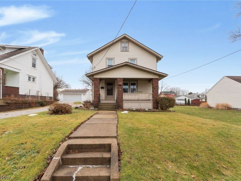 864 W College Road, Alliance, OH 44601 Photo 2