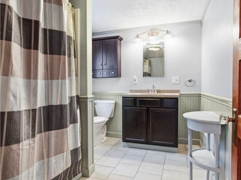 864 W College Road, Alliance, OH 44601 Photo 24